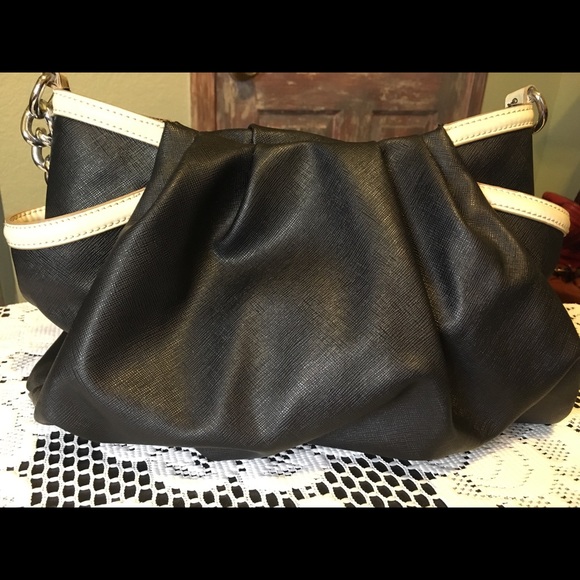NWOT Vera Wang Bag - Picture 3 of 7